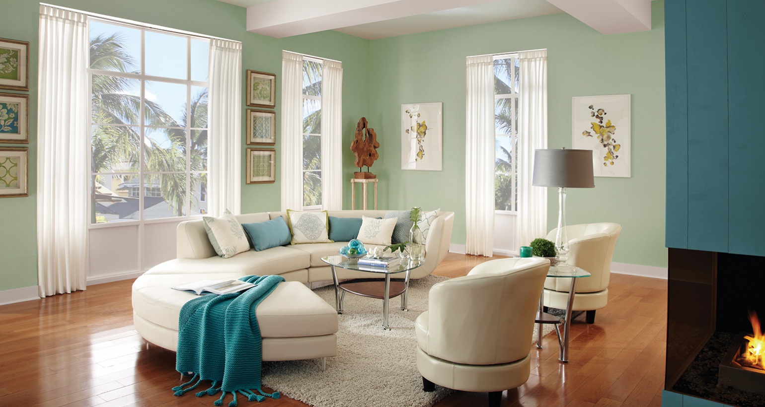 Living Room: It’s All About Hue